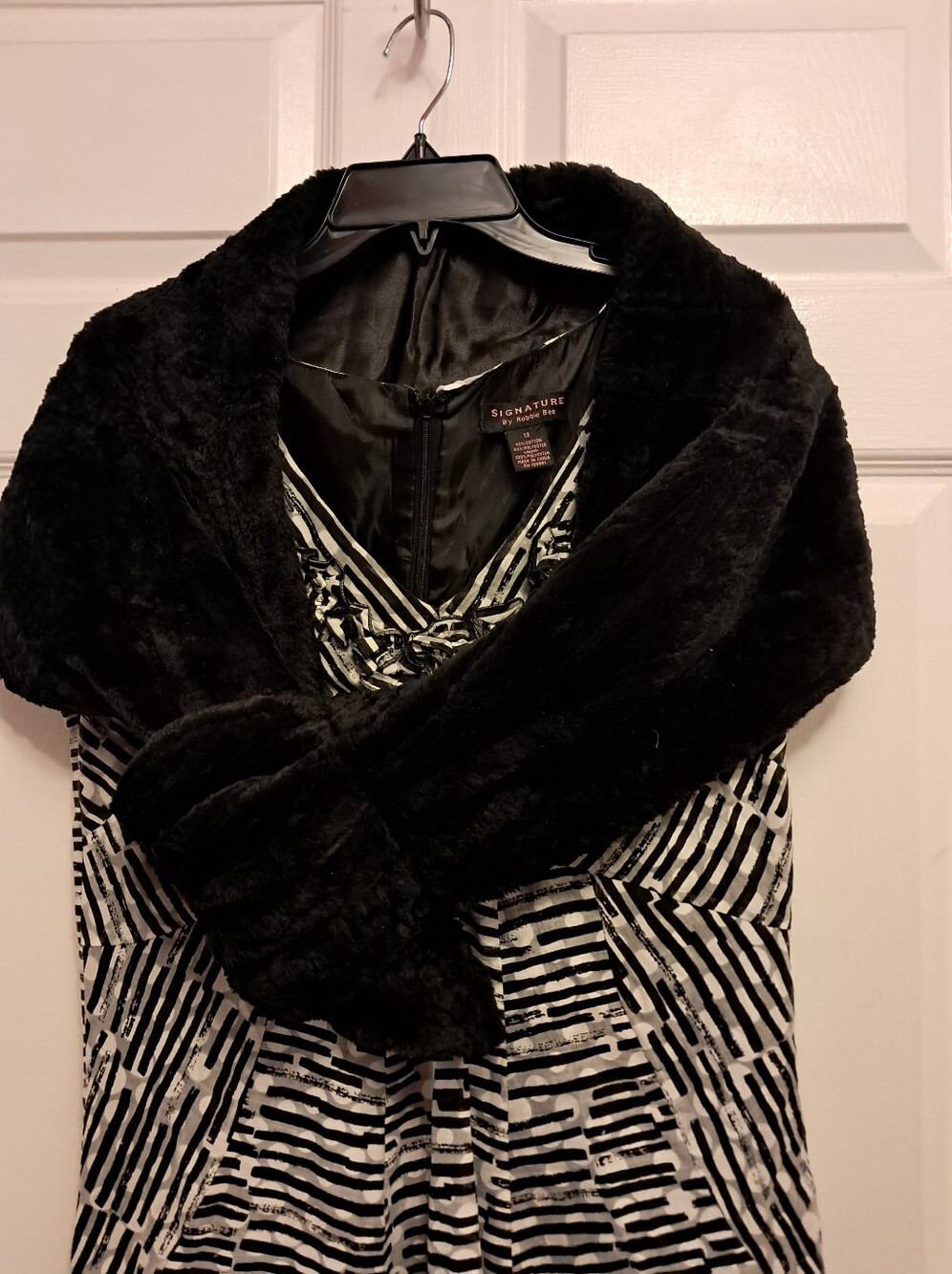 White House/Black Market Bkack Faux Fur Wrap. Petite